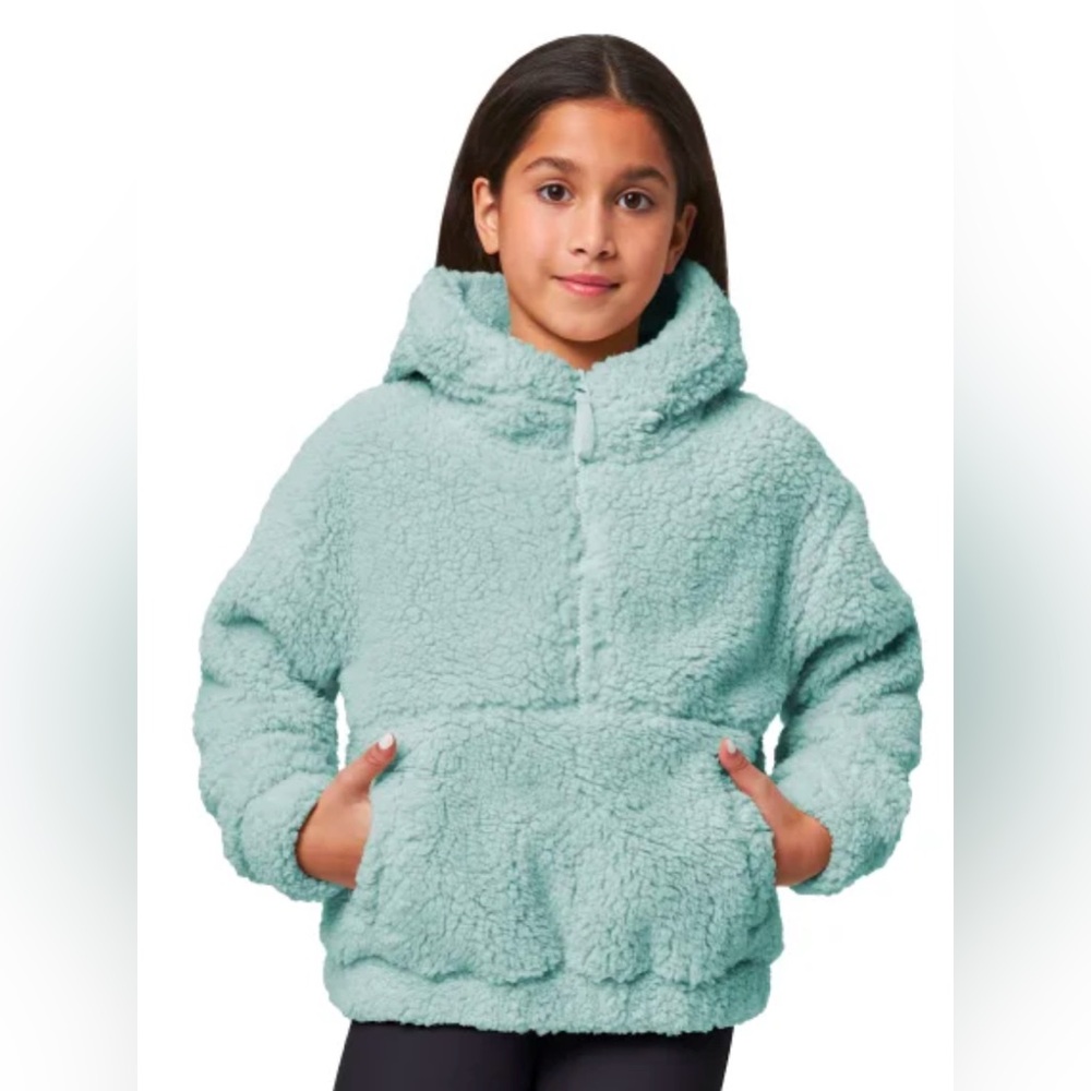 New Jacket Sz L in Youth S in adults